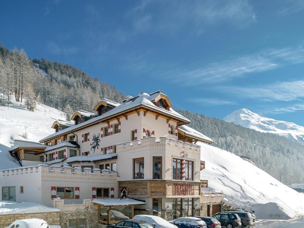 Burghotel Alpengluehn Обергургл Екстериор снимка