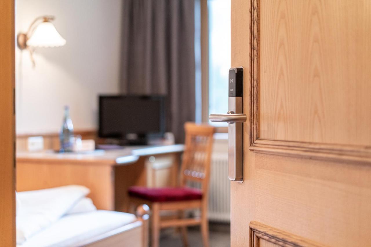 Burghotel Alpengluehn Обергургл Екстериор снимка
